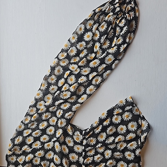 Zara Black White Daisy Floral Boho Peasant Top L - Picture 8 of 9